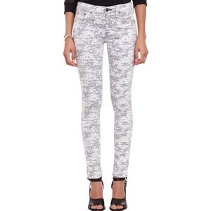EUC Rag & Bone Gray Camo Skinny’s